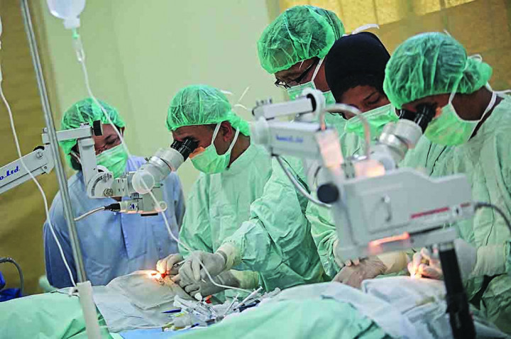 Kalangan Dokter Sambut Baik PP 61/2014, Tapi...