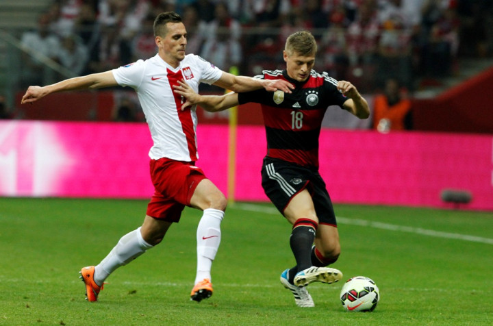 Gol Milik Bawa Polandia Ungguli Jerman