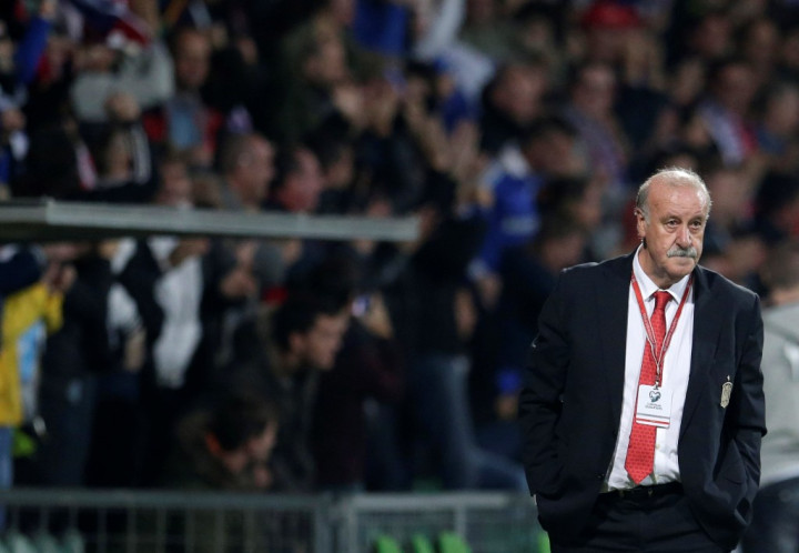 Takluk dari Slovakia, Del Bosque Terima Kritikan