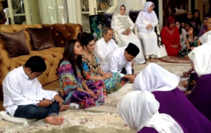 Ashanty-Anang Syukuran Tujuh Bulanan