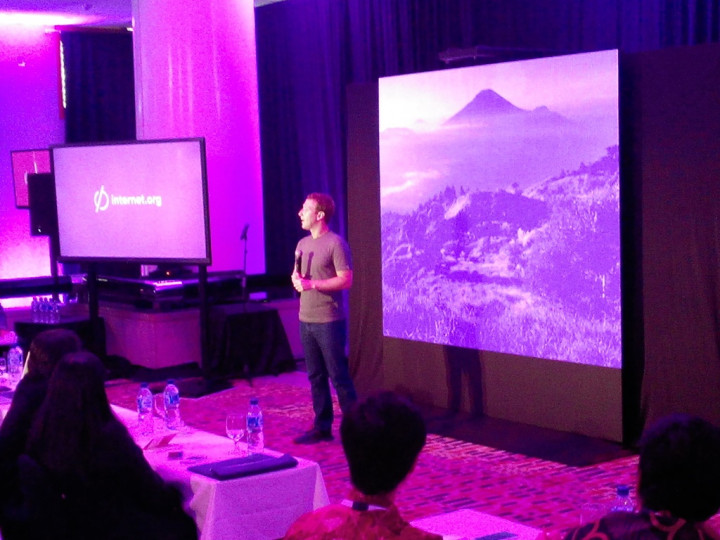 Mark Zuckerberg Hanya Bicara Lima Menit di Depan Developer