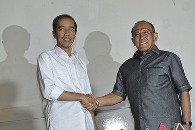 Ini Reaksi JK Soal Pertemuan Jokowi-Ical