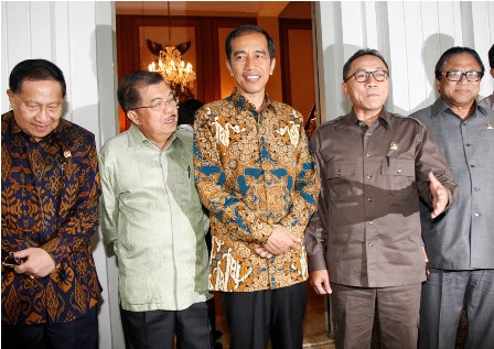 Ketua MPR Nilai Pelantikan Jokowi Momentum untuk Kembali Bersatu