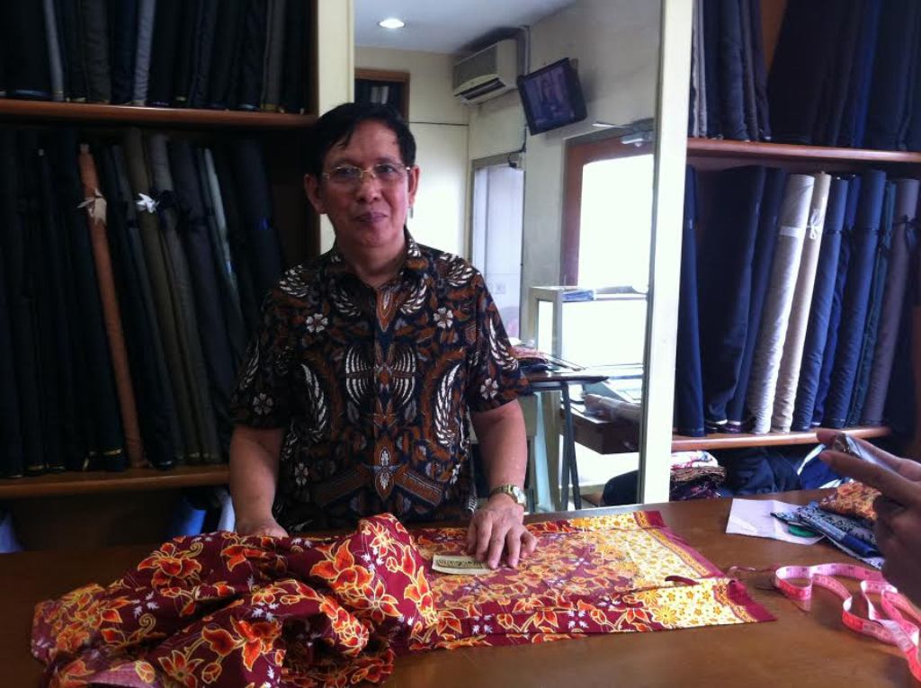 Pemilik Feng Shin Tailor Rusman--Metrotvnews.com/Arisa Permata Siwi
