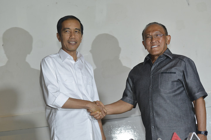 Pertemuan Jokowi-Ical Tepis Pernyataan Adik Prabowo