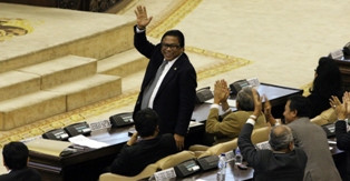 Prabowo-Oesman Sapta Saling Ledek