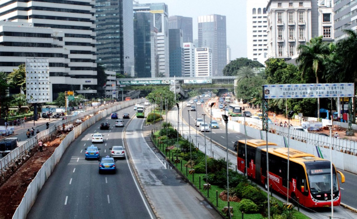 Rute Lalin dari Senayan hingga Harmoni Dialihkan