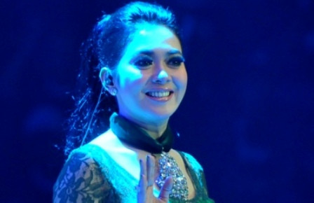 Pacari Pria Singapura, Syahrini: Sudah Takdir Allah