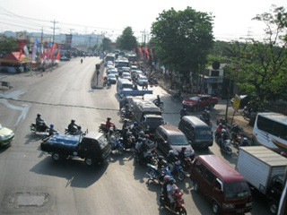 Kemacetan di Jalur Pantura Semarang Diperkirakan hingga Akhir Tahun