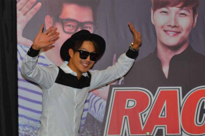 Rangkaian Kata Berbahasa Indonesia dari HaHa dan Seok Jin