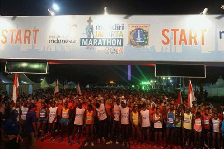 Ribuan Peserta Jakarta Marathon 2014 Mulai Berlari 