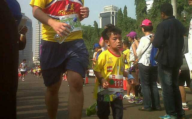 Tangis dan Tawa di Maratoonz  