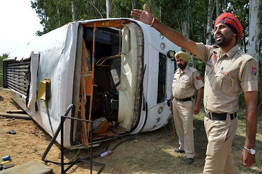 Kecelakaan Bus di India Tewaskan Sembilan Orang