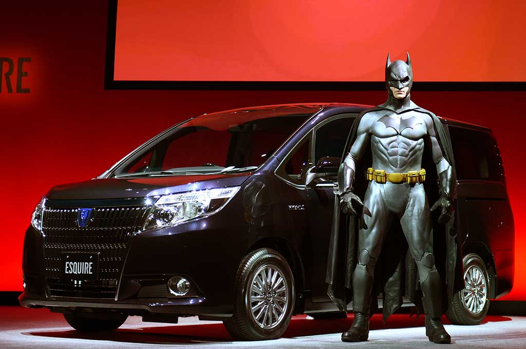 Toyota Luncurkan Esquire