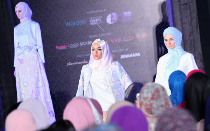 Gandeng 3 Desainer, The Executive Rambah Segmen Baju Muslim