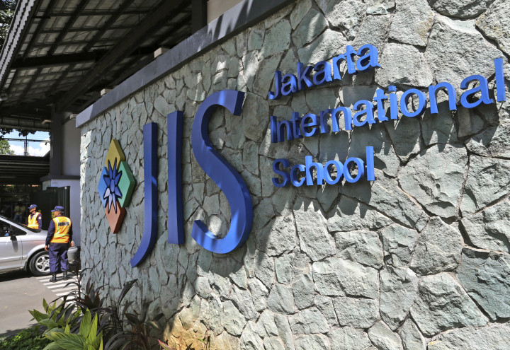 Berkas Guru JIS Tersangka Pencabulan Lengkap