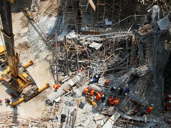 Pascaambruk, Aktifitas Pembangunan di Jembatan TIM Sepi