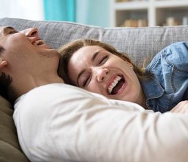 5 Cara Mudah Meningkatkan Hubungan Suami Istri