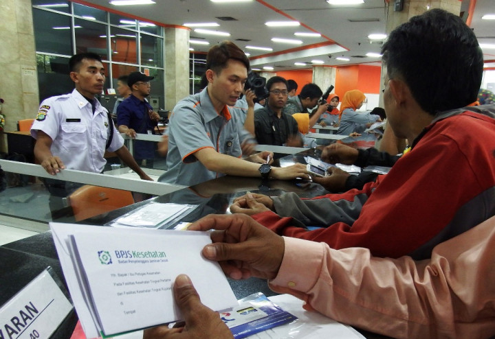 Mengenal Lebih Jauh Kartu Sakti Jokowi