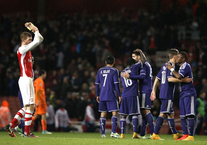 Gol Telat Mitrovic Buyarkan Kemenangan Arsenal