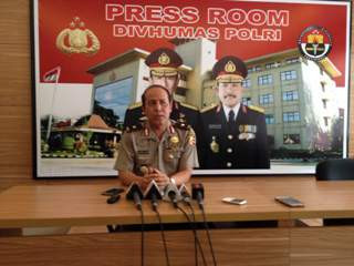 Visa Sumarti dan Seneng Ditelusuri