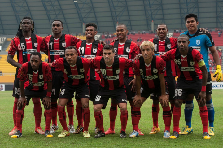 Menakar Pemain Kunci Persipura & Persib