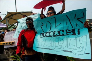 Dua Sejawat Dianiaya, Wartawan Unjuk Rasa di Mal Tangerang City