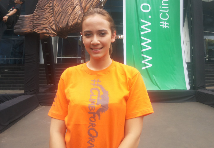 Nadine Puji Gaya <i>Rebel</i> Menteri Susi