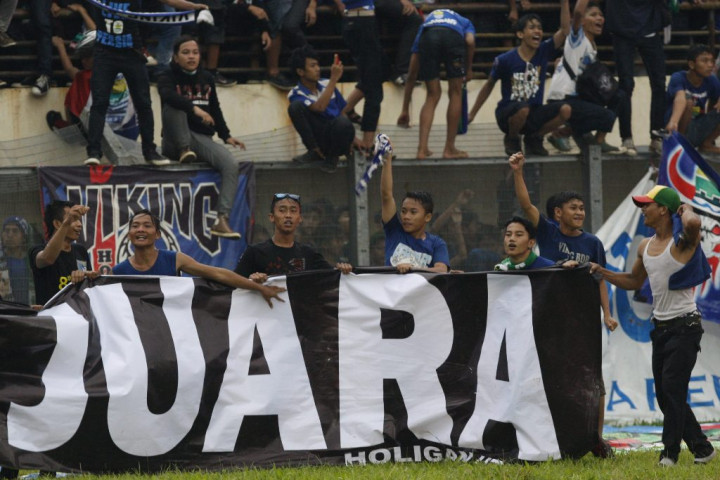 Bobotoh Gadaikan Motor demi Final