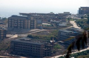 Dipanggil KPK, Adik Ipar SBY Mangkir 