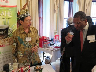 Produk Mamin Indonesia <i>Mejeng</i> di Jepang 