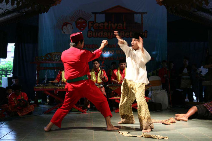 Gelar Budaya Betawi 2014, Hiburan Asyik Akhir Pekan 