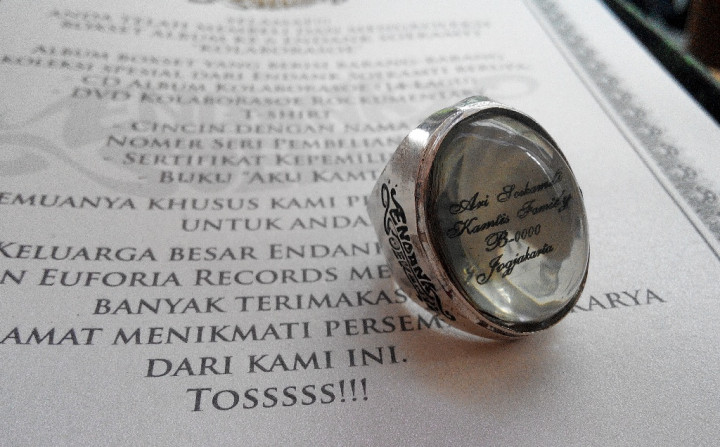 Temukan Cincin Batu Akik di Album Baru Endank Soekamti