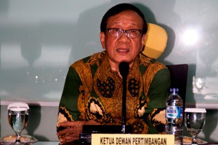 Akbar Tanjung Ingin Munas Golkar Tetap Tahun Depan