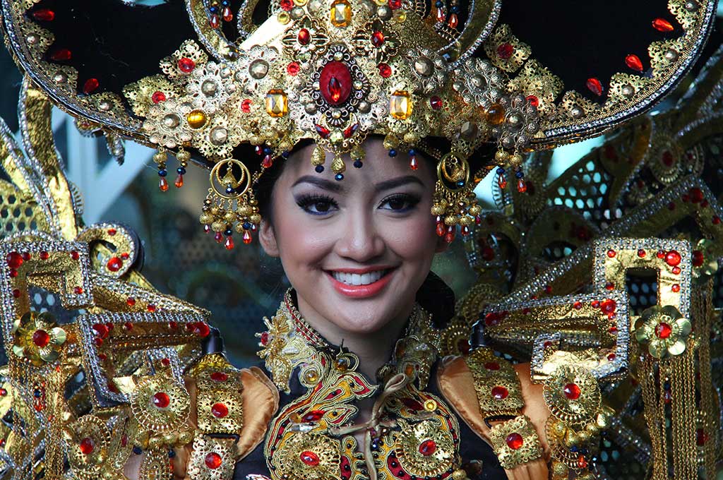 Kostum Terbaik Miss Internasional 2014