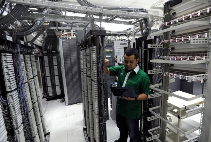 Kerja Sama Jaringan, Bakrie Telecom Pemegang Saham Minoritas di FREN