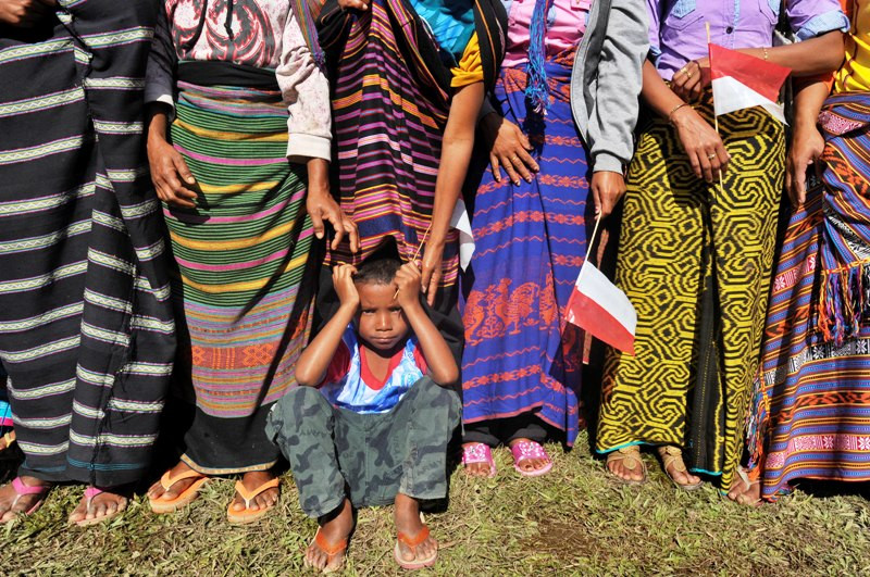 Seorang anak warga desa di perbatasan RI-Timor Leste. (foto: Antara)