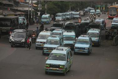 Pasca Kenaikan BBM, Tarif Angkutan Umum Beragam