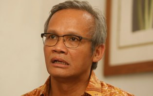 BBM Naik, Aria: Kita Mundur Sedikit Untuk Melompat Jauh