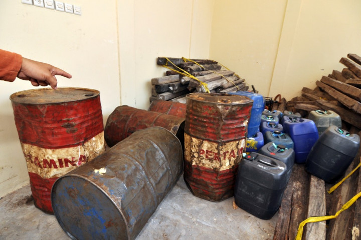 Tahun 2014 Polri Ungkap 350 Kasus Penimbunan BBM