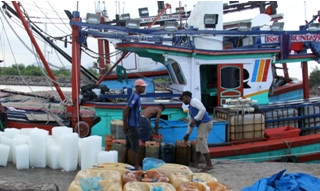 Harga Solar Naik, Nelayan Berniat Jual Perahu