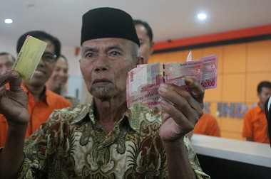 Hari Ini, PT Pos Mulai Bayarkan Simpanan Keluarga Sejahtera