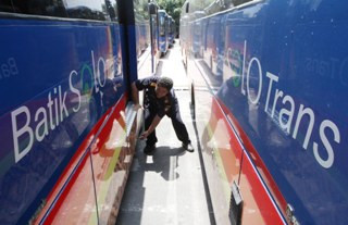 Batik Solo Trans Mogok Beroperasi