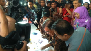 JK Tanya soal Kenaikan Harga BBM, Warga: Setuju!