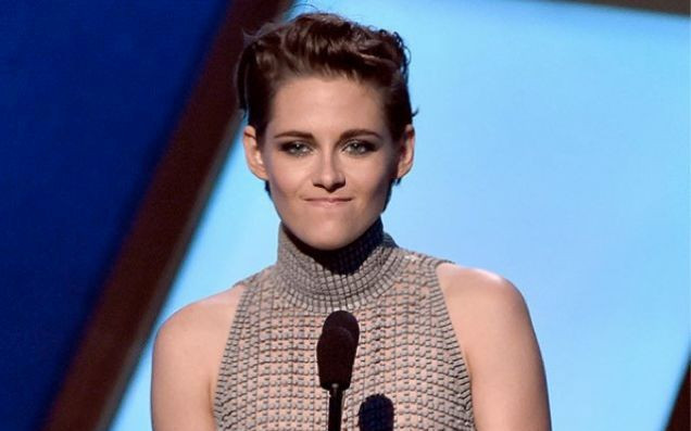 Kristen Stewart Lupakan Insiden Kemben Melorot  