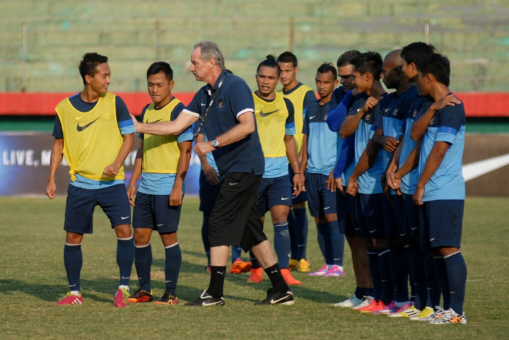 Riedl Wanti-Wanti Anak Asuhnya Jelang Lawan Vietnam 