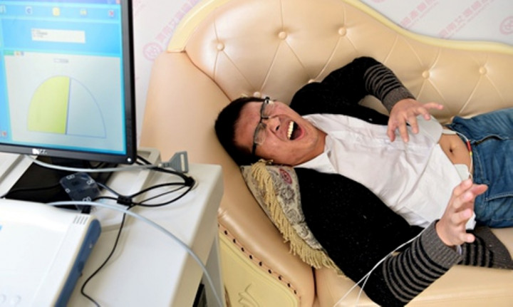 Rumah Sakit Tawarkan Pengalaman Melahirkan Bagi Pria