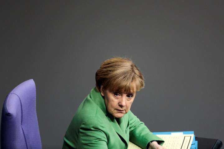 Merkel Peringatkan Ancaman Resesi di Eropa