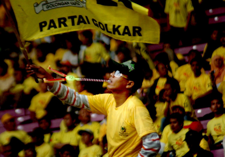 Agar Kisruh Reda, 2 Kubu di Golkar Diminta Tahan Ego