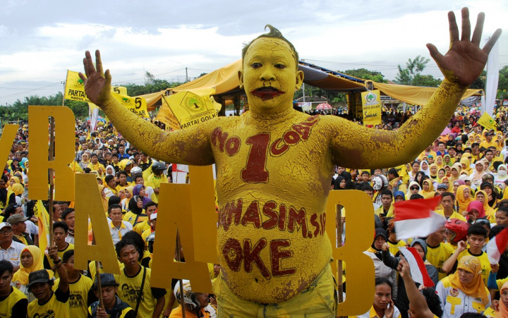  Kader Golkar Dilarang Kritik Kebijakan Jokowi 